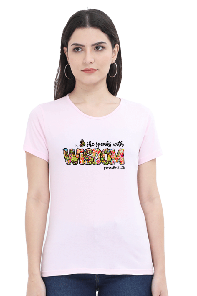 She speaks with wisdom, Women's t-shirt